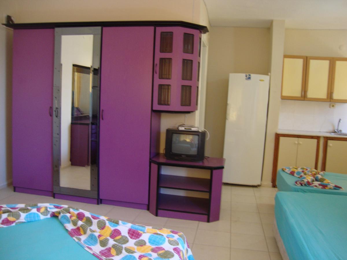 Degerli Motel Seferihisar Szoba fotó