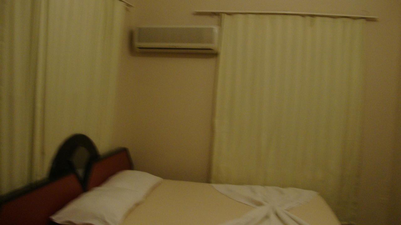 Degerli Motel Seferihisar Szoba fotó
